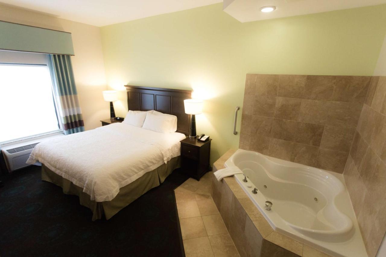 Hampton Inn & Suites Middlebury Eksteriør billede