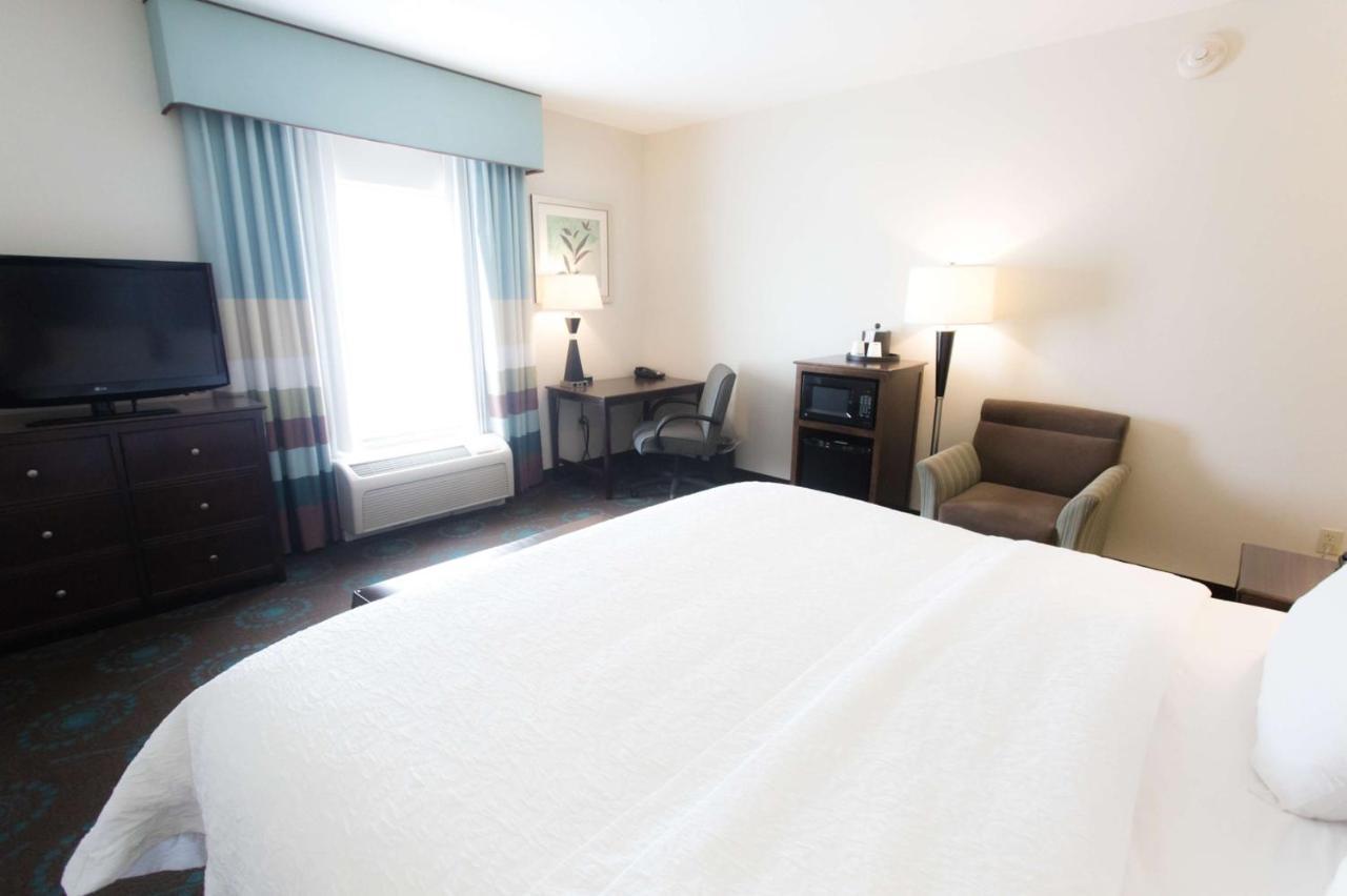 Hampton Inn & Suites Middlebury Eksteriør billede